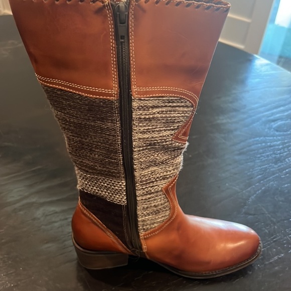 Fortress of Inca Peruvian Leather and wool boots Sz 7 - Picture 11 of 13